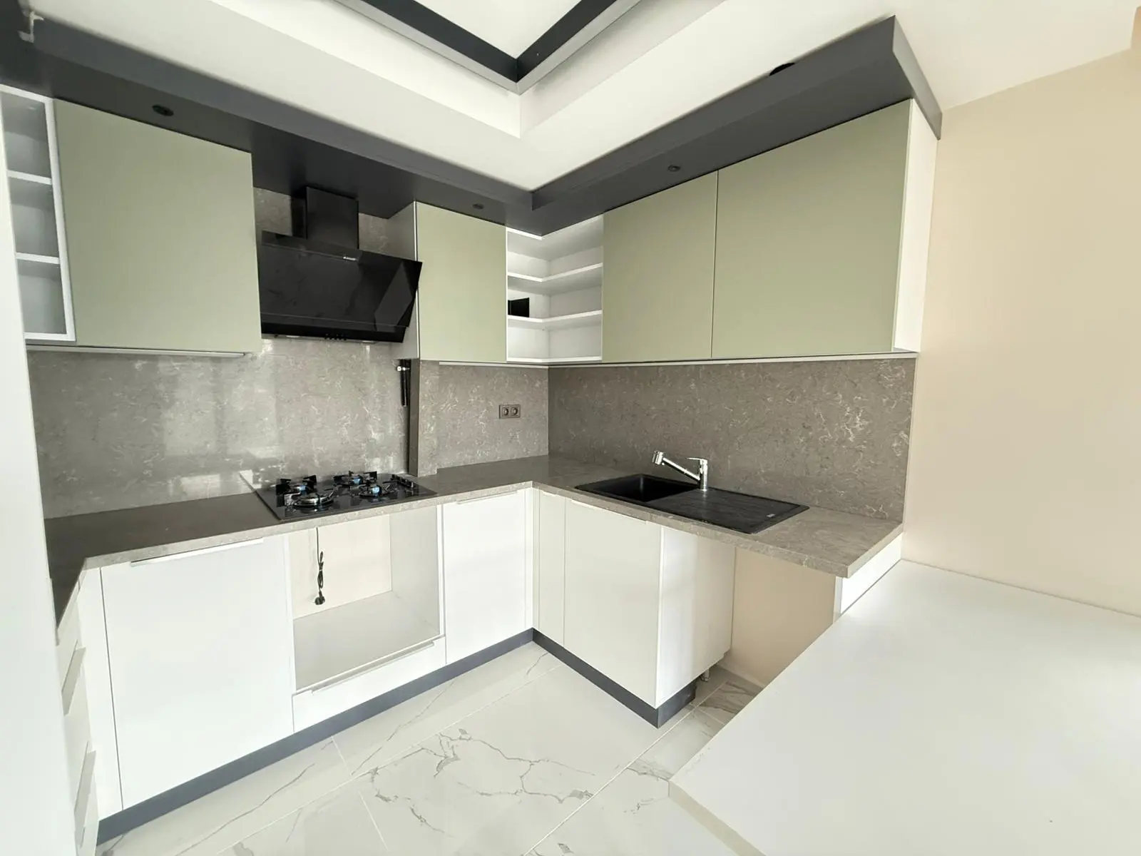Fitted kitchen
